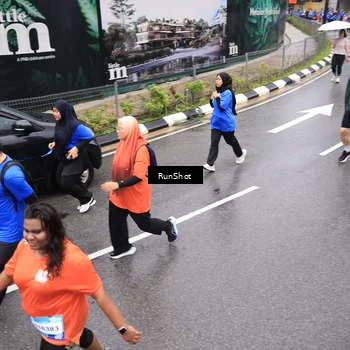 Runner Photo 7947174