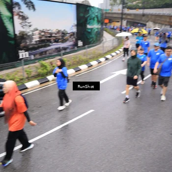Runner Photo 7947178
