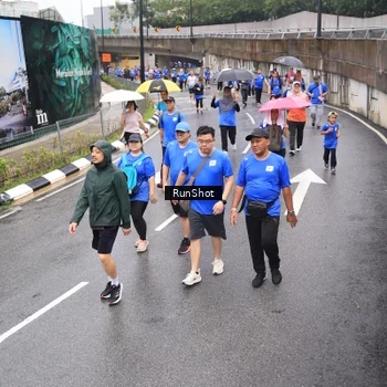 Runner Photo 7947193