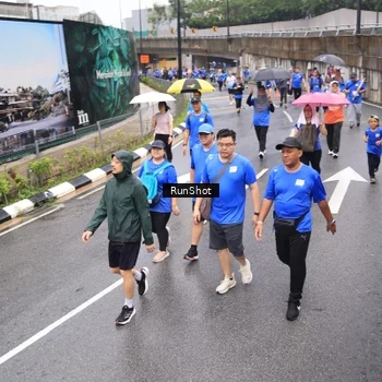 Runner Photo 7947196