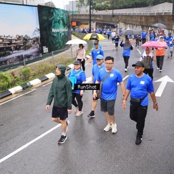 Runner Photo 7947199