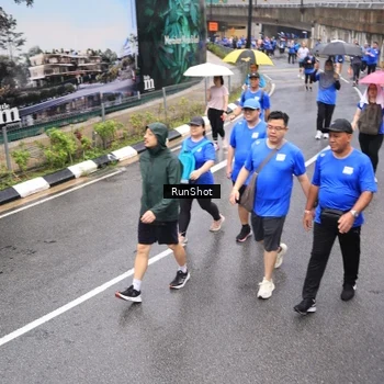 Runner Photo 7947202
