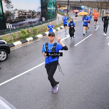 Runner Photo 7947203
