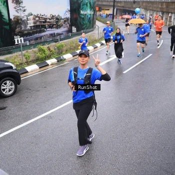 Runner Photo 7947212