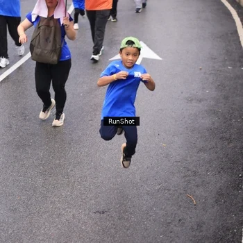 Runner Photo 7947214