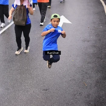 Runner Photo 7947216