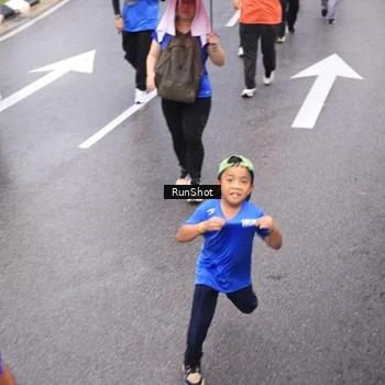 Runner Photo 7947225