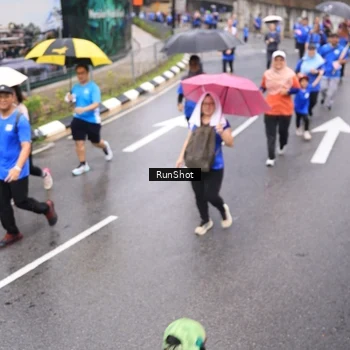 Runner Photo 7947235