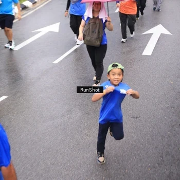 Runner Photo 7947244