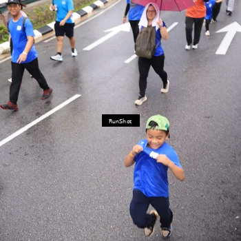 Runner Photo 7947251