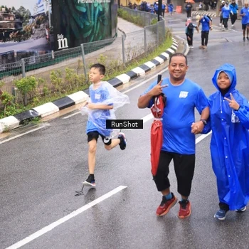 Runner Photo 7947265