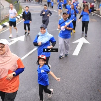 Runner Photo 7947270