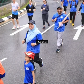 Runner Photo 7947278