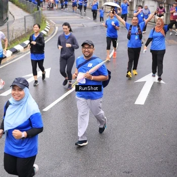 Runner Photo 7947282
