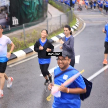 Runner Photo 7947290