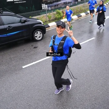 Runner Photo 7947291