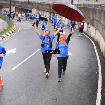 Runner Photo 7947311