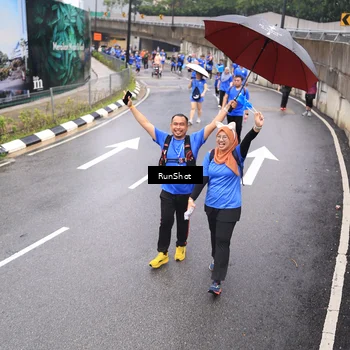 Runner Photo 7947326