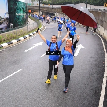 Runner Photo 7947328