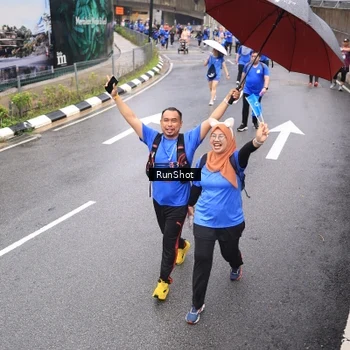 Runner Photo 7947334