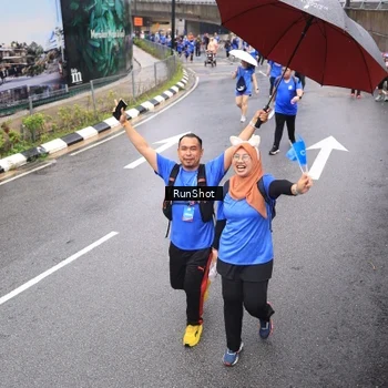Runner Photo 7947336