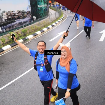 Runner Photo 7947343