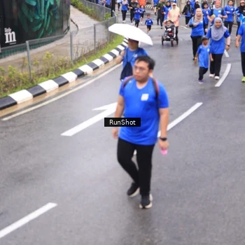 Runner Photo 7947360