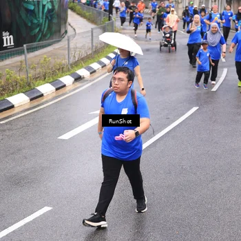Runner Photo 7947363