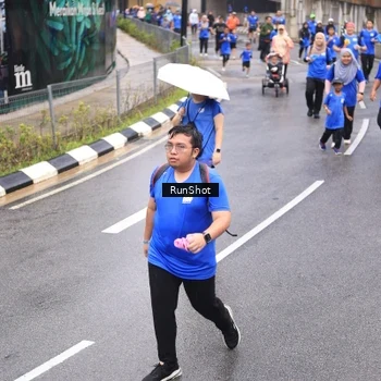 Runner Photo 7947365