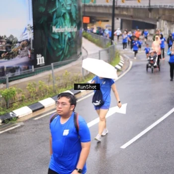 Runner Photo 7947373