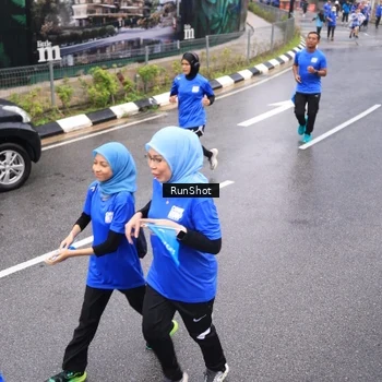 Runner Photo 7947378