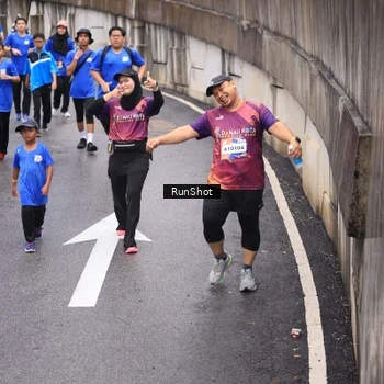 Runner Photo 7947401