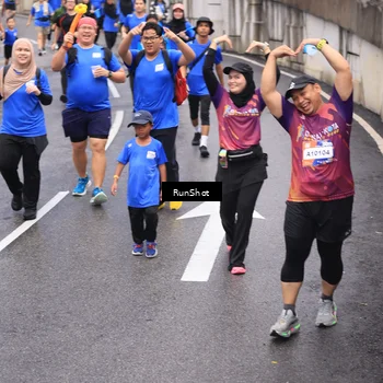 Runner Photo 7947416