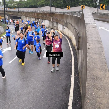 Runner Photo 7947426