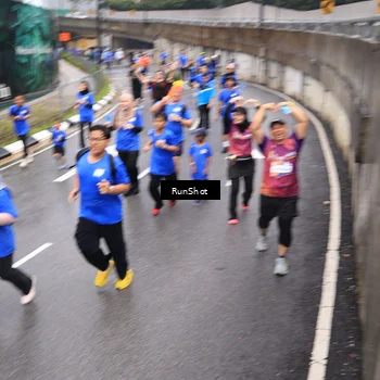 Runner Photo 7947429