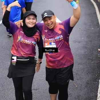 Runner Photo 7947454