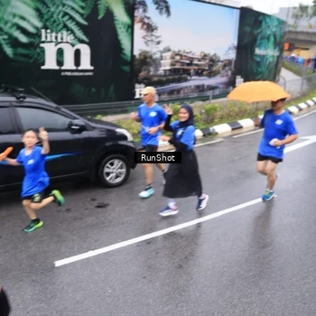 Runner Photo 7947461