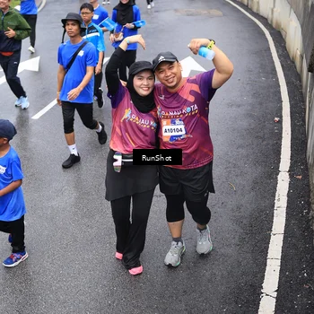 Runner Photo 7947470