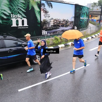 Runner Photo 7947521