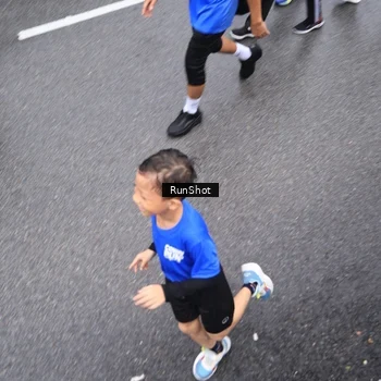 Runner Photo 7947532
