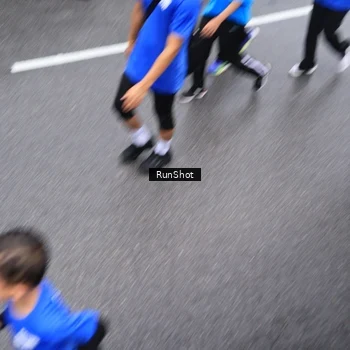 Runner Photo 7947535