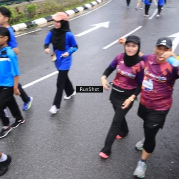 Runner Photo 7947539