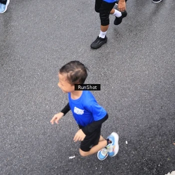 Runner Photo 7947543