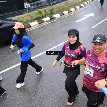 Runner Photo 7947547