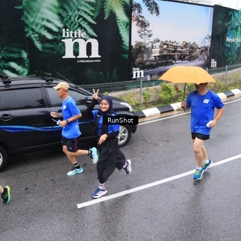 Runner Photo 7947555