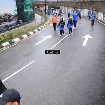 Runner Photo 7947556