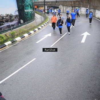 Runner Photo 7947558