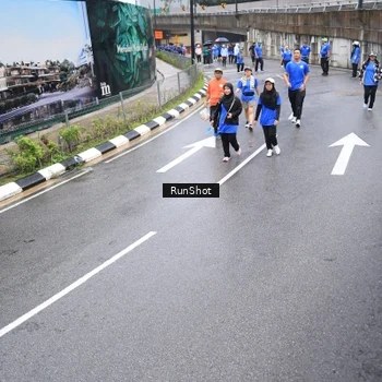 Runner Photo 7947566