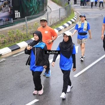 Runner Photo 7947580