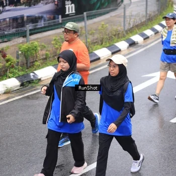 Runner Photo 7947585